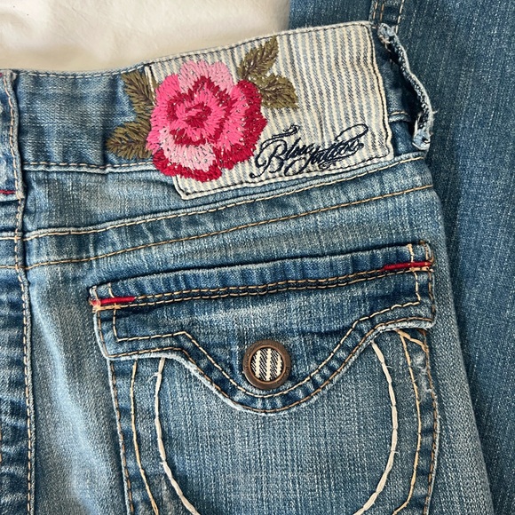 flared low rise jeans - Picture 5 of 6